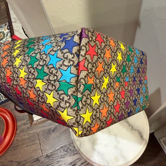 Gucci GG supreme Red Multicolor Star Tote - Picture 4 of 5